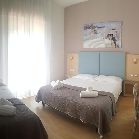 Hotel Stella D'Oro Lido di Jesolo Exterior foto